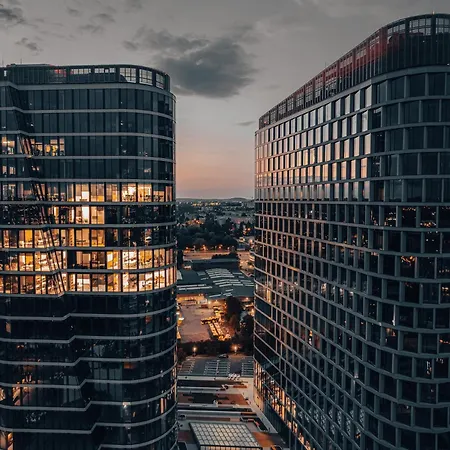 Apartmán Kairos - Bulvar - Darmowy Podziemny Parking, Klimatyzacja, Scisle Centrum Katovice