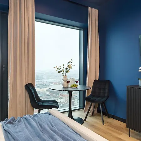Apartmán Kairos - Bulvar - Darmowy Podziemny Parking, Klimatyzacja, Scisle Centrum Katovice